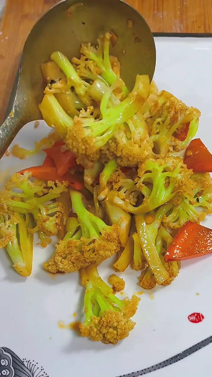 美食教程 花菜 蒜蓉花菜 这样做脆爽可口真的超级好吃 虎年新年味 甜过初恋的美食大赏