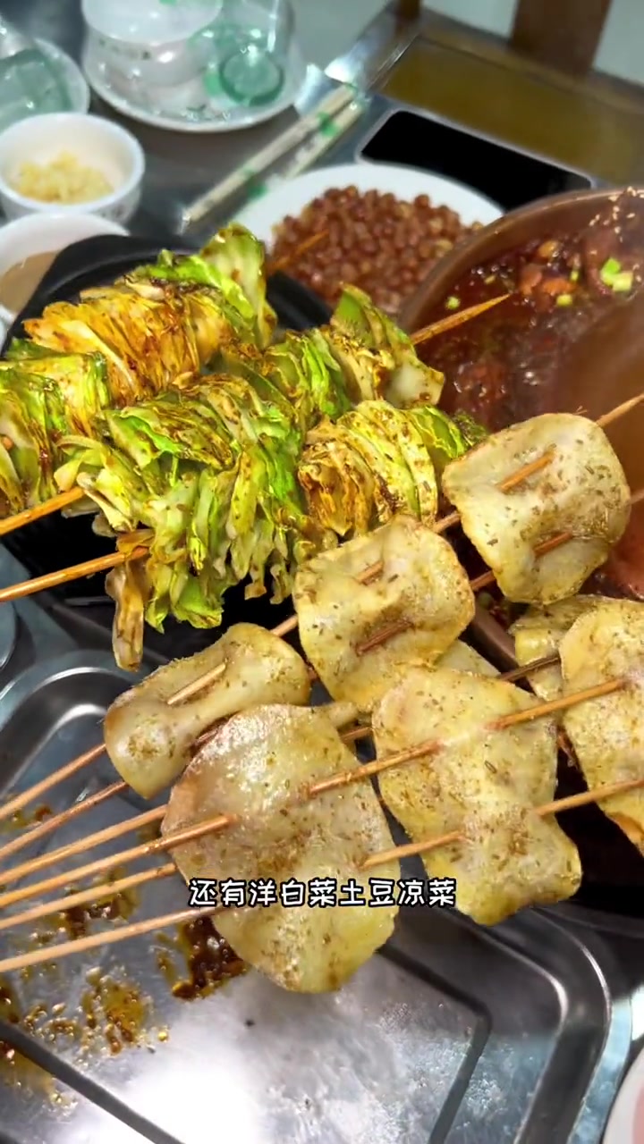 春光好食节 综合探店流量来了 火锅鸡 撸串儿约起来 津彩本地生活 领头羊烧烤火锅鸡加烤串只