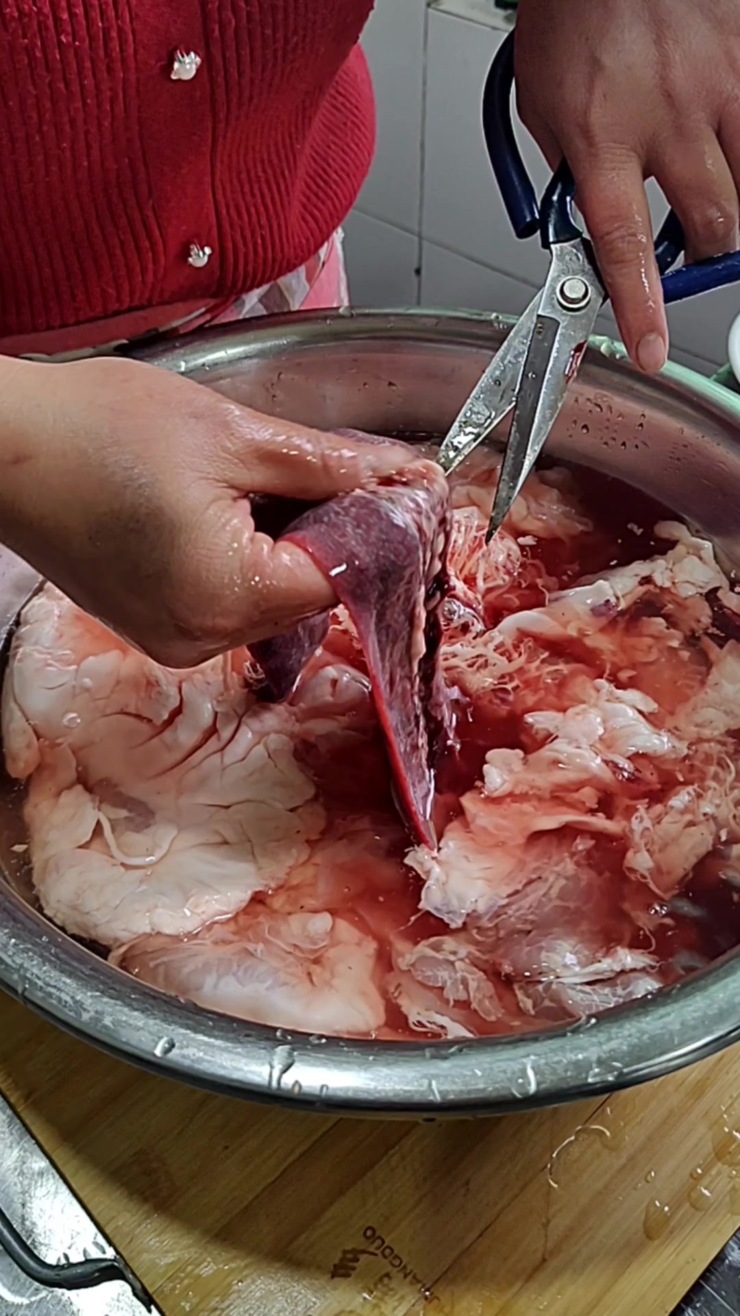 干炸鸡冠油猪连替