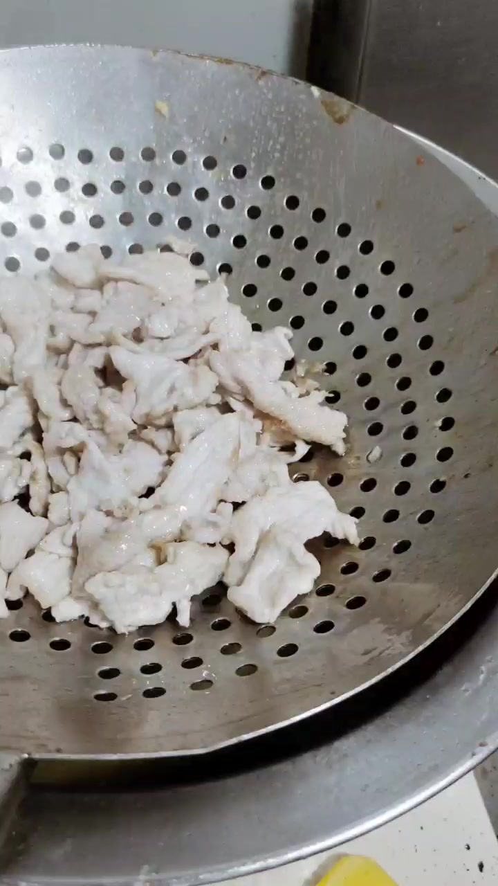 孜然炒肉,做法简单还好吃别具风味