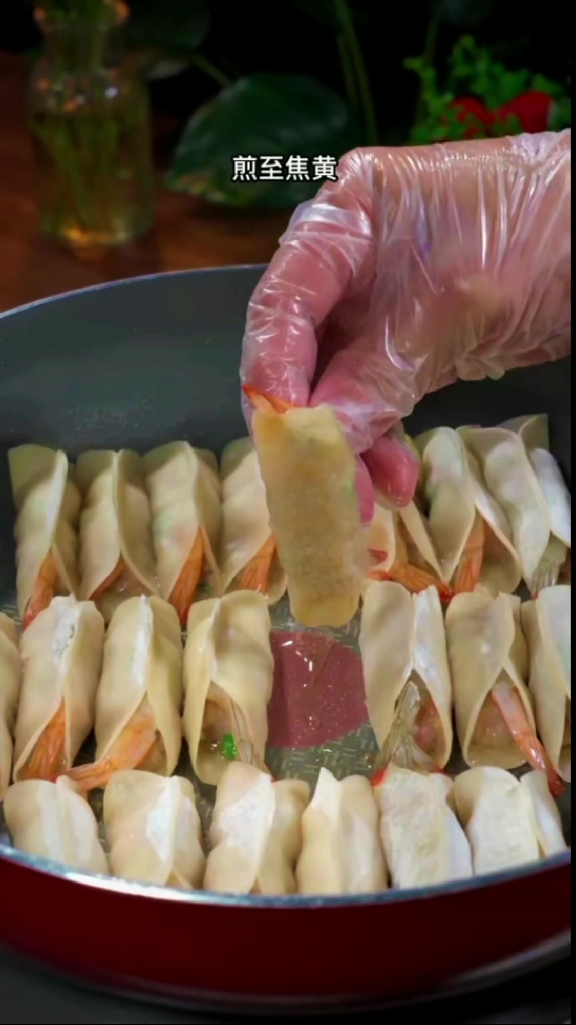 以后想吃生煎锅贴了,可以这么做,太香了