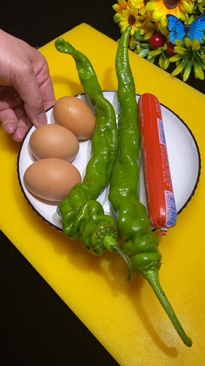 尖椒火腿炒蛋