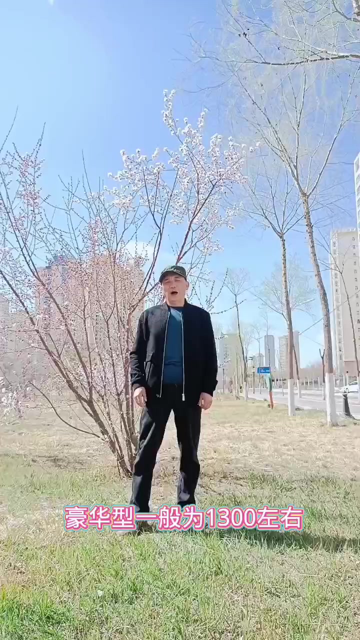 青海敦煌大环线9座包车价格多少钱?青海煜鹰淡季1000起!