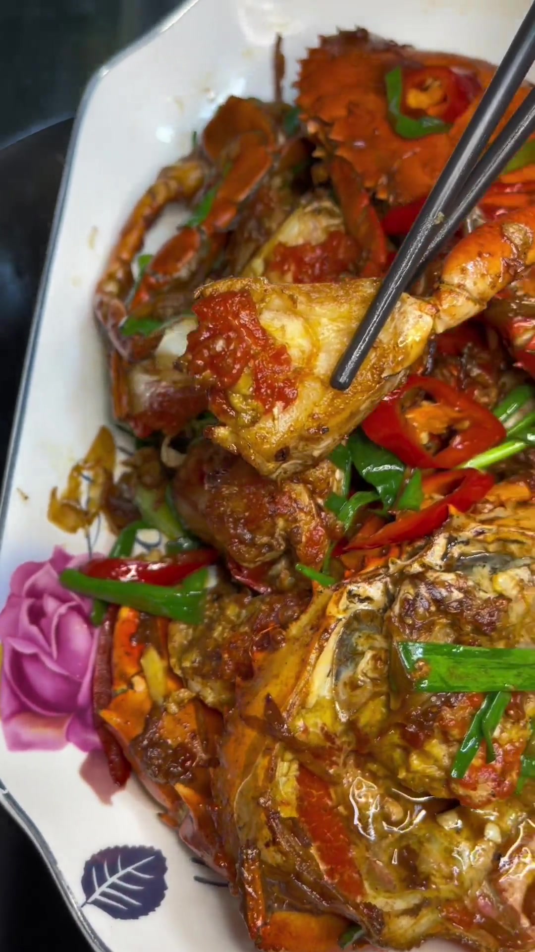 葱香红鲟,这种做法才能真正体现出螃蟹的香味儿!美食 海鲜 螃蟹 螃蟹做法