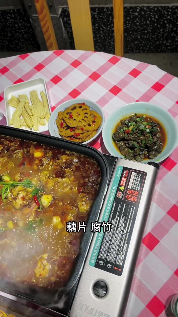 这么丰富的晚餐,居然只花了59.9,吃的是真过瘾,如果用四个字形容就是,好吃不贵 ????