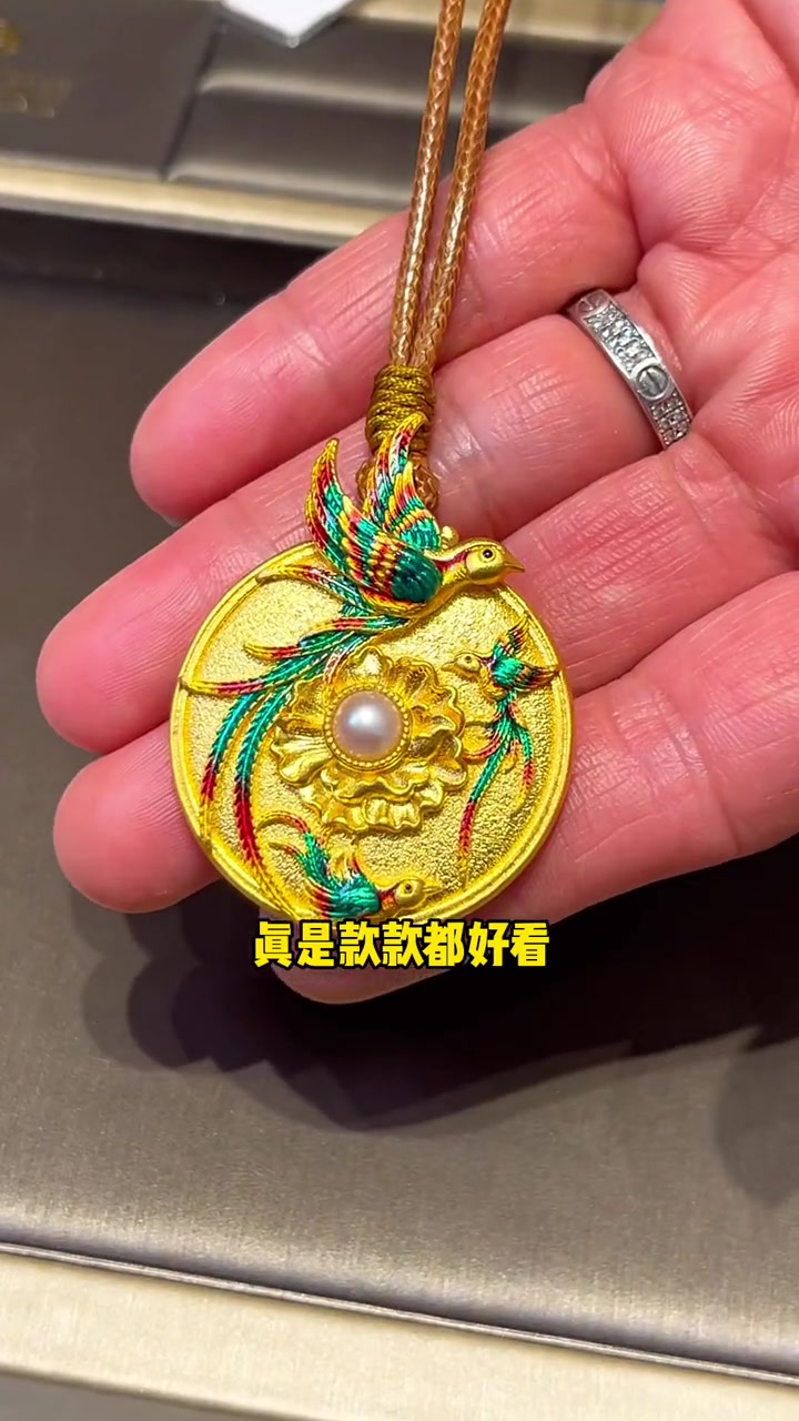 哪个女生不喜欢珠宝首饰呀～快带心爱的人去挑选吧 春日元气图鉴 六桂福团购 黄金首饰