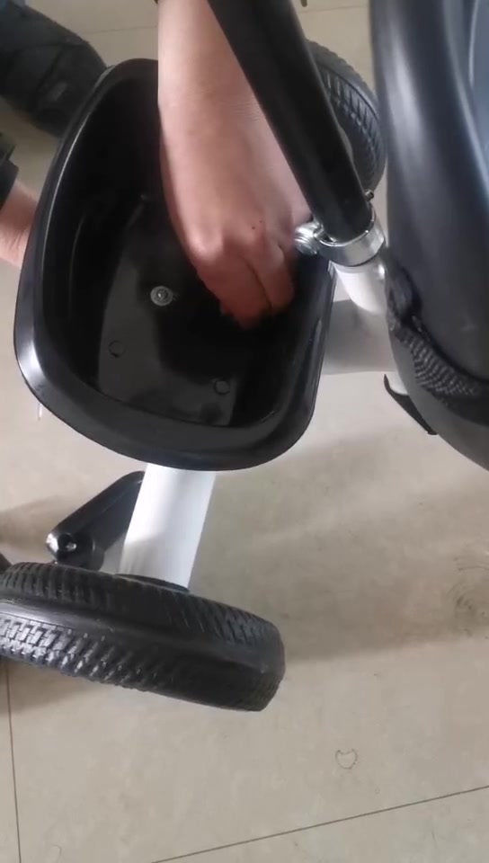 安装视频  儿童多功能 手推车