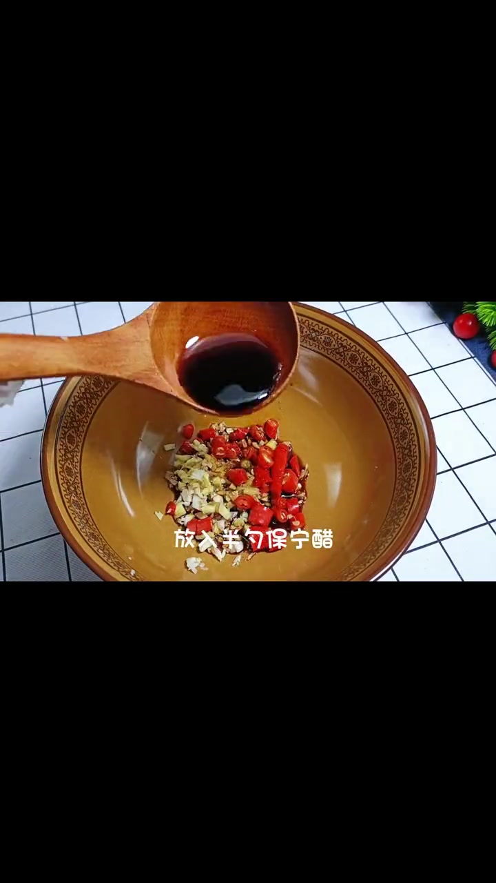 这才是春天该有的味道,凉拌油菜花,鲜嫩香甜太好吃了 油菜花 春季特有的美食 春日好食光