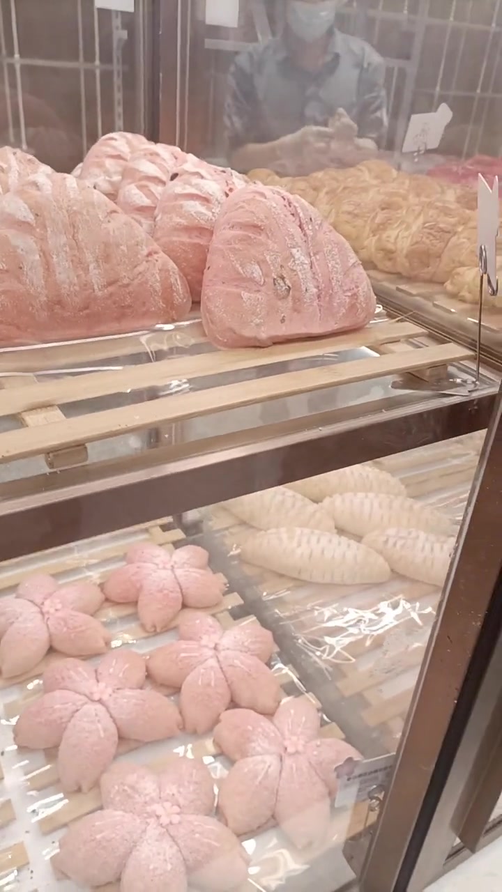 奈雪的茶面包价格便宜,你们吃过它们的产品吗?评论下????