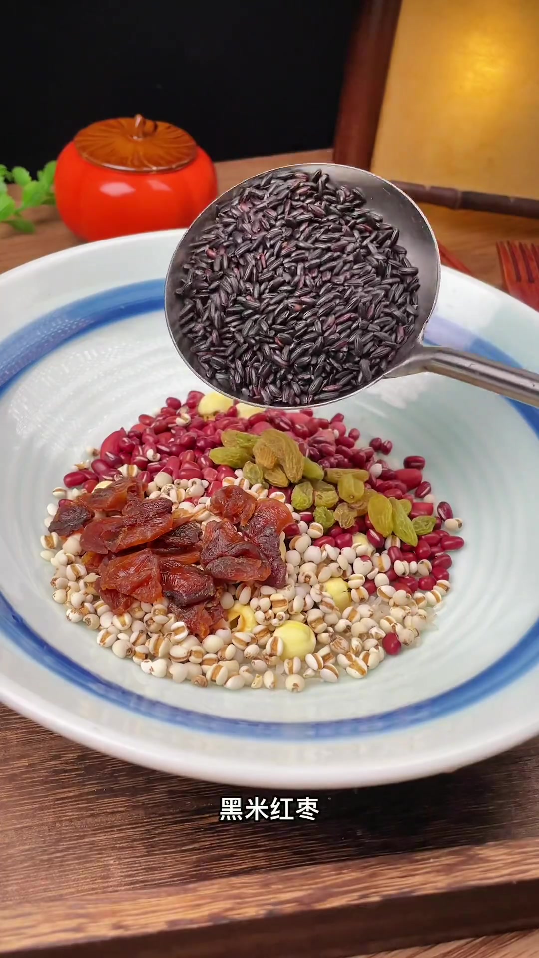 来碗好吃的 腊八粥,好运连连来 美食教程