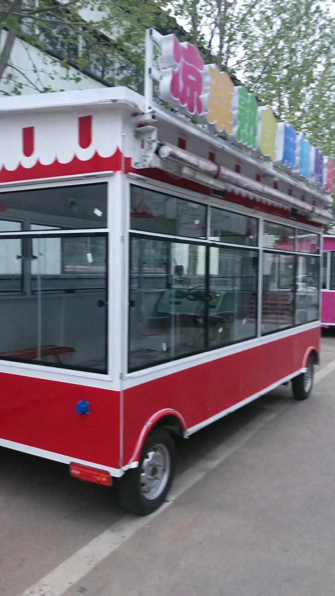 熟食凉菜车炸串烧烤铁板鱿鱼关东煮麻辣烫摆摊车