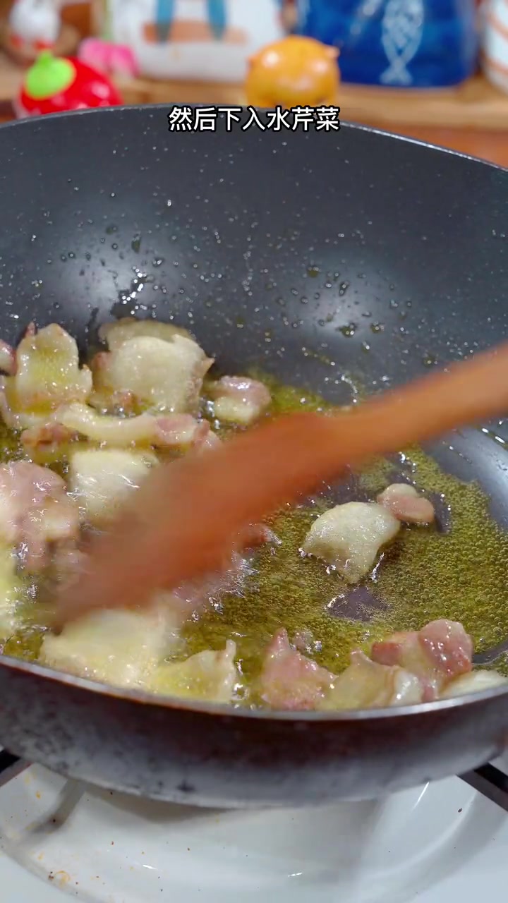 香干如果你像我这样做,又嫩又香,学会了以后就是你的拿手好菜 香干 水芹菜