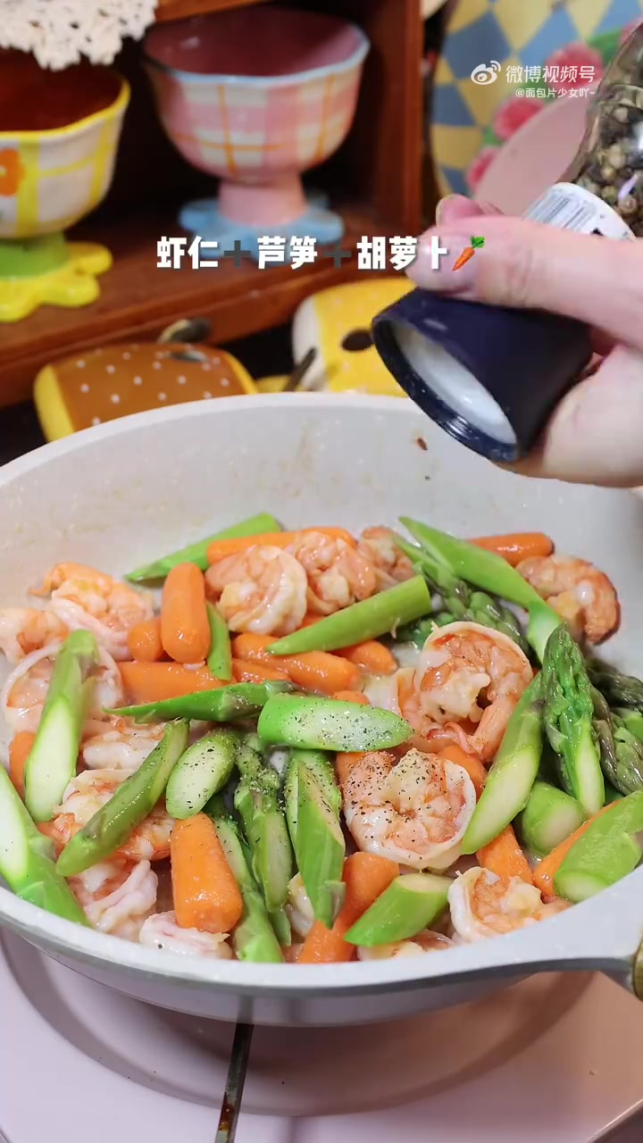 减肥的人晚上都在吃什么 这样的轻食餐好吃又掉秤,晚饭必须安排上 不吃晚餐真的会变瘦吗