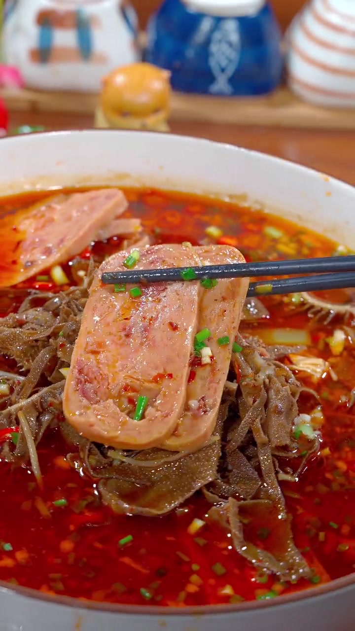 毛血旺简单好吃,喜欢吃毛血旺的赶紧自己在家安排起来吧 毛血旺 午餐肉