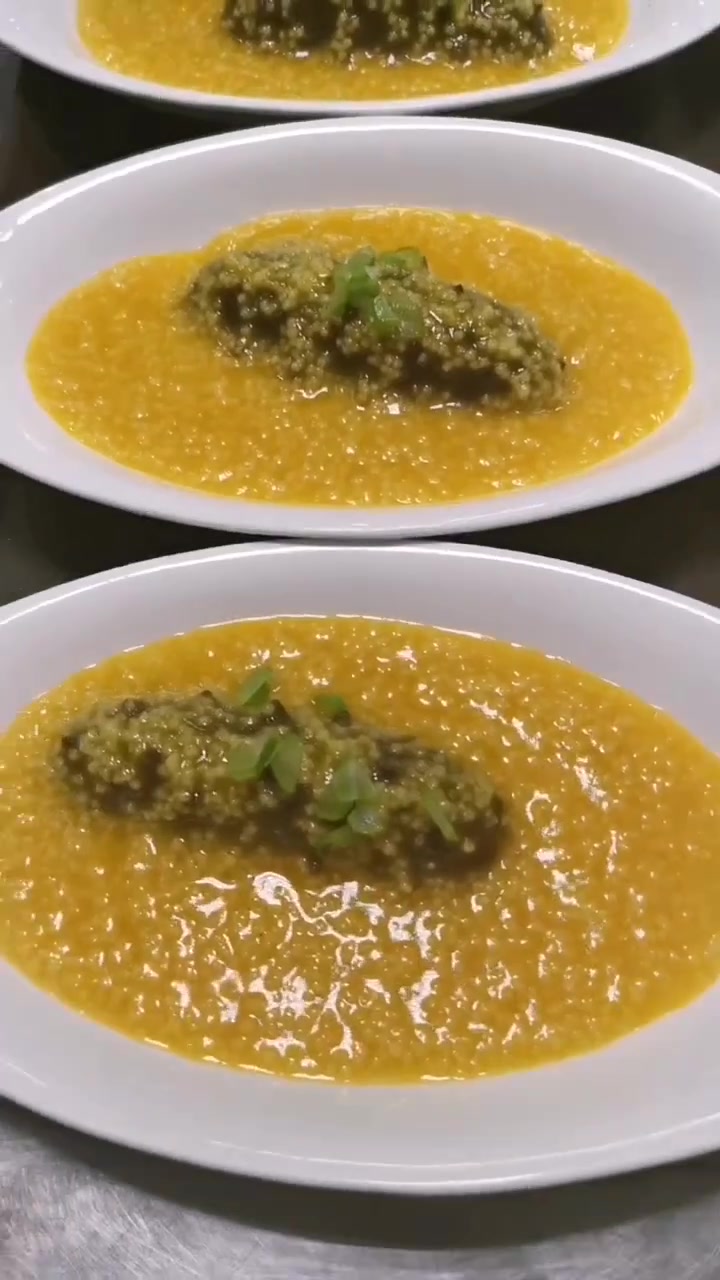 大家好小米营养丰富,辽参是滋补强身的佳品,二者一起做成的这道粥更是滋补养颜的最佳补品。+