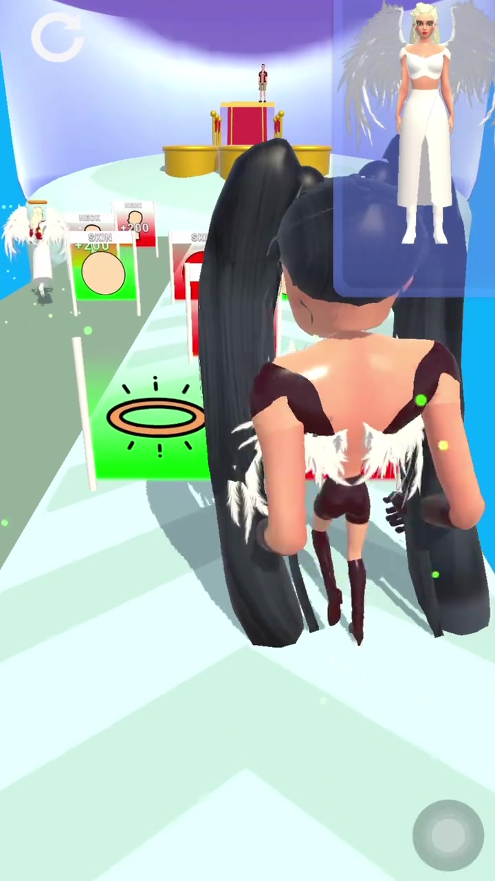 肌肉女金刚芭比想减肥变得苗条,可是这一身肌肉何时能减下去呀