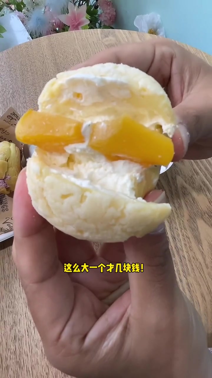 春日好食光 一口吃掉春天 桥西的小伙伴有口福啦,网红水果大泡芙来啦,快带上小朋友一起来吧 