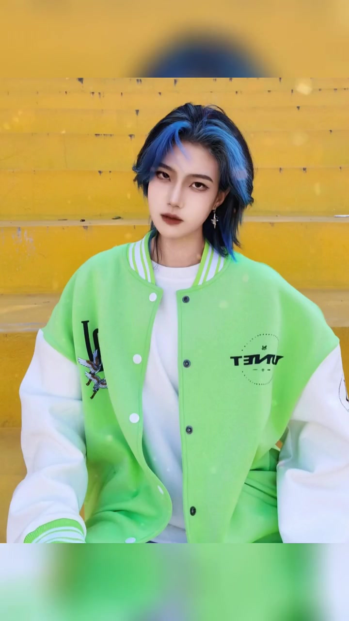 这款女生鲻鱼头刘海染太酷了吧