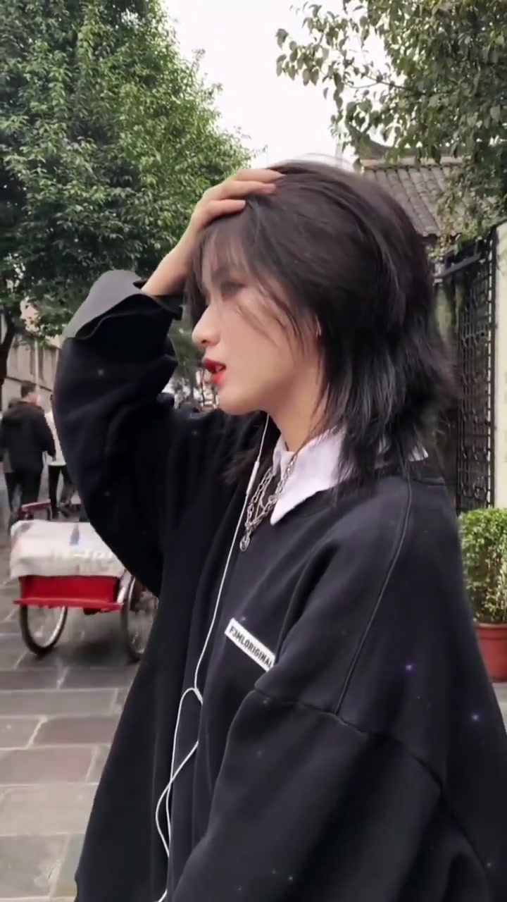 女生可以尝试的发型日系鲻鱼头
