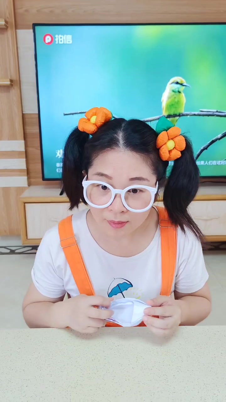 大家一起来,做艘动力小船