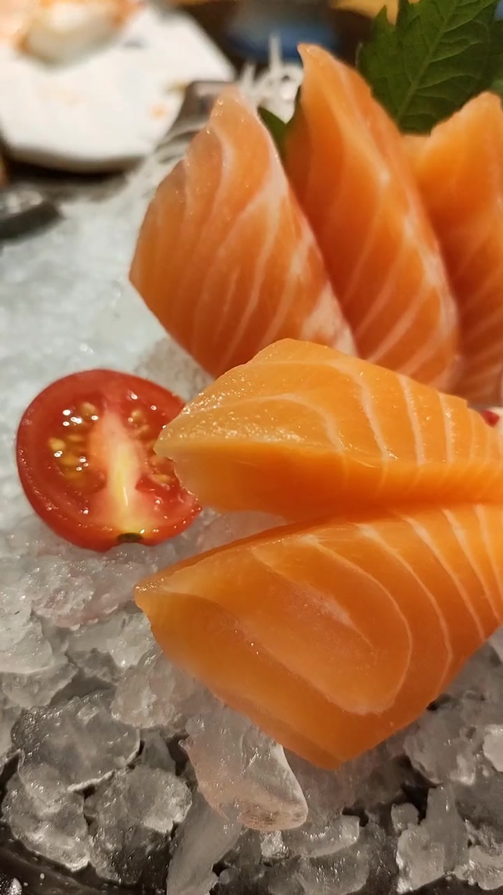 这是我爱的上海 伊秀寿司 寿司 刺身 三文鱼 和风满满的伊秀寿司,好吃又实惠,冲鸭!