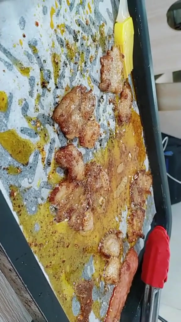 奔跑吧,五花肉