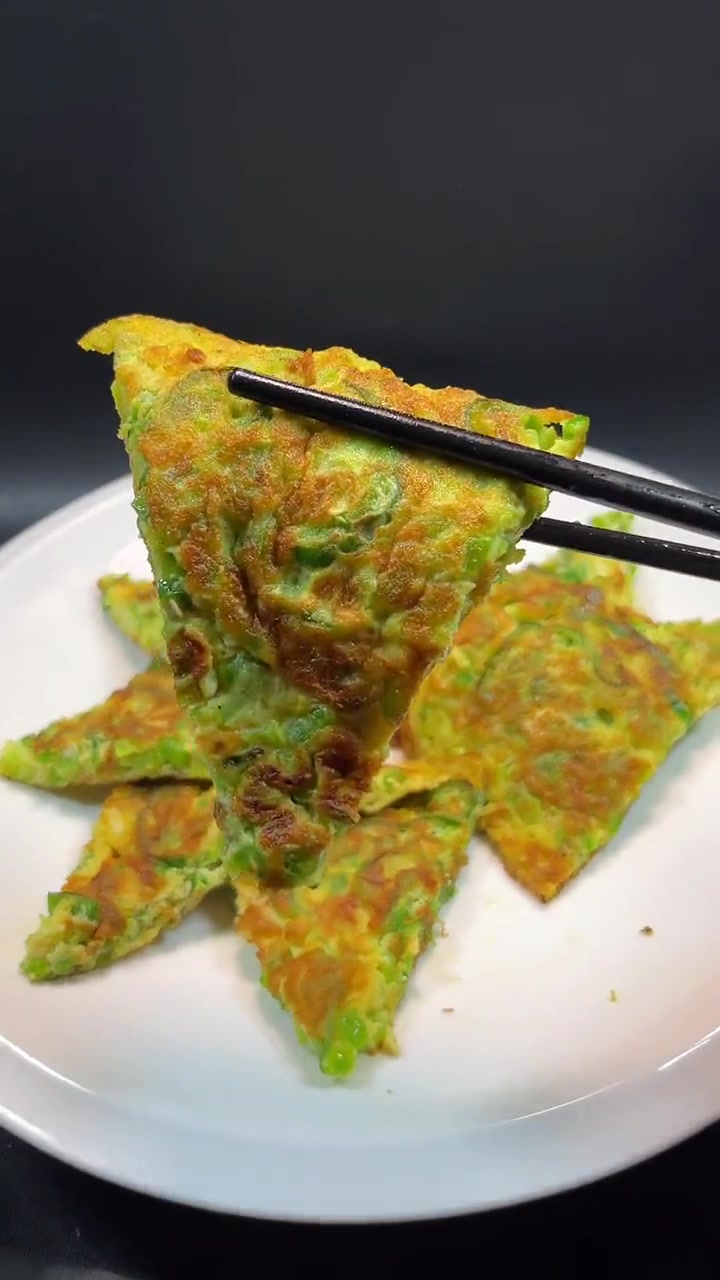 苦瓜煎蛋这样做!享受料理带来的成就感 食尚先生 苦瓜煎蛋 鸡蛋的神仙吃法 +小助手