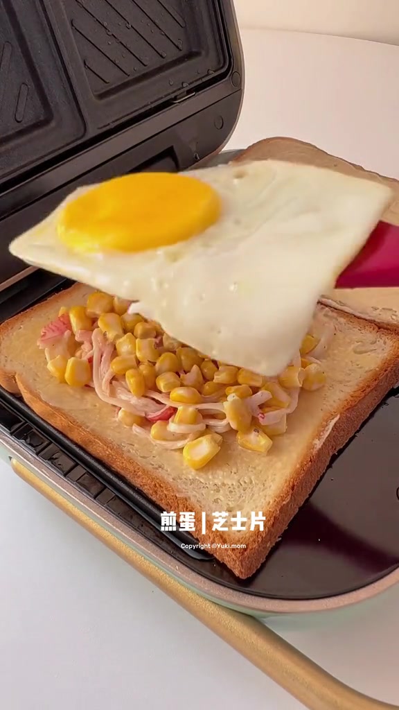 早午餐Brunch!咖啡+热压三明治