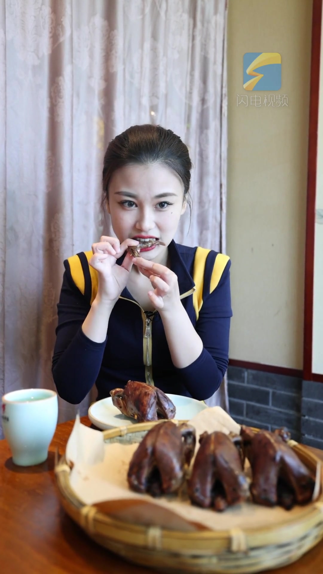 山东烧烤新高度—乐陵烤鸽子:肉质香甜软嫩