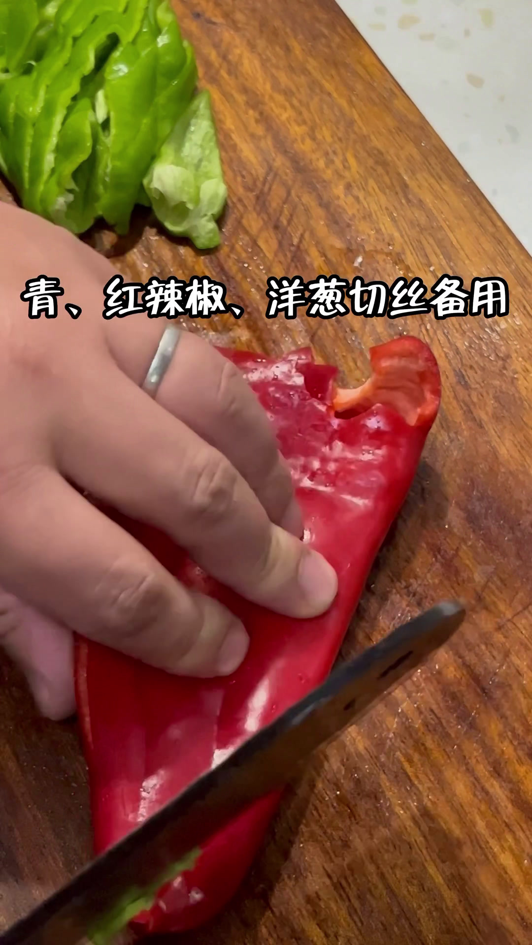 炒面这么炒才好吃,油而不腻,味道刚好