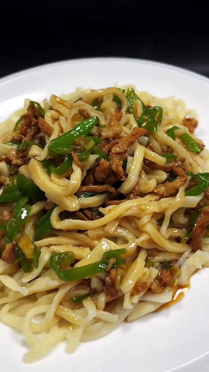 尖椒肉丝打卤面!开启你的五一美食主线任务 食尚先生 当代年轻人的厨房现状 花样面食 打卤面