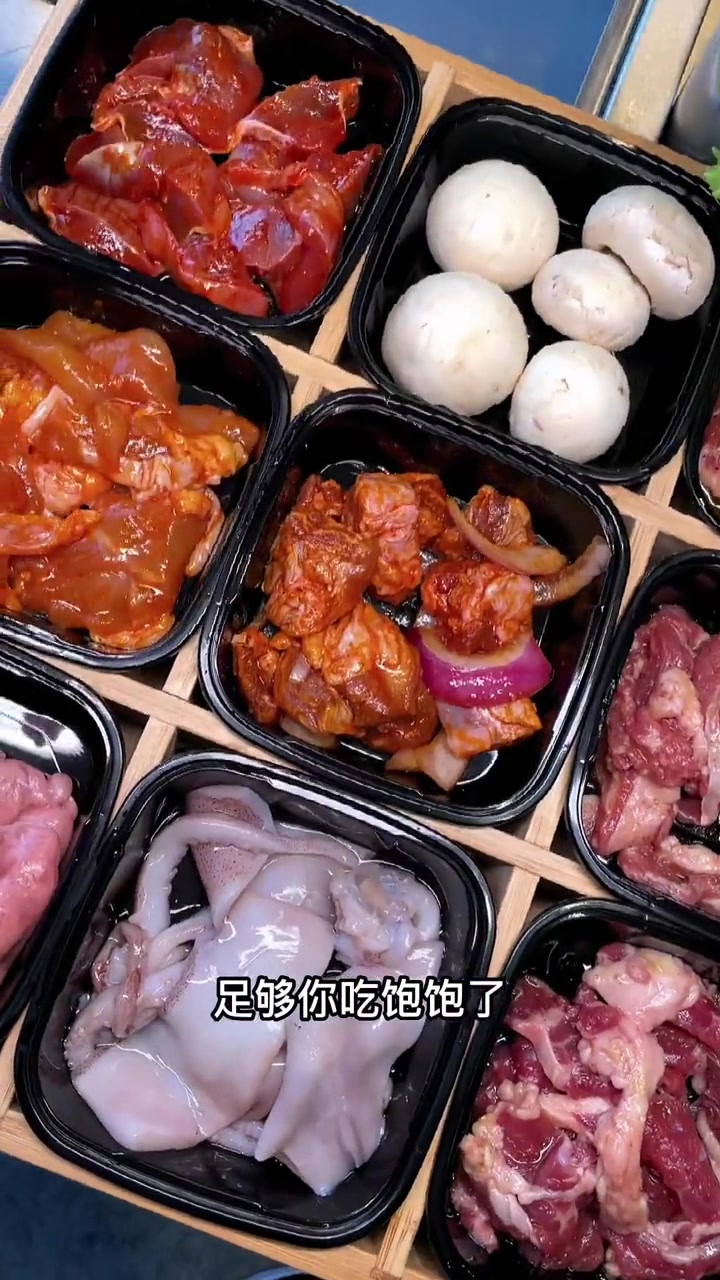 一到饭点全是人的烤肉大排档,你还不来吃嘛~ 真实探店测评 沈阳 好吃不贵经济实惠