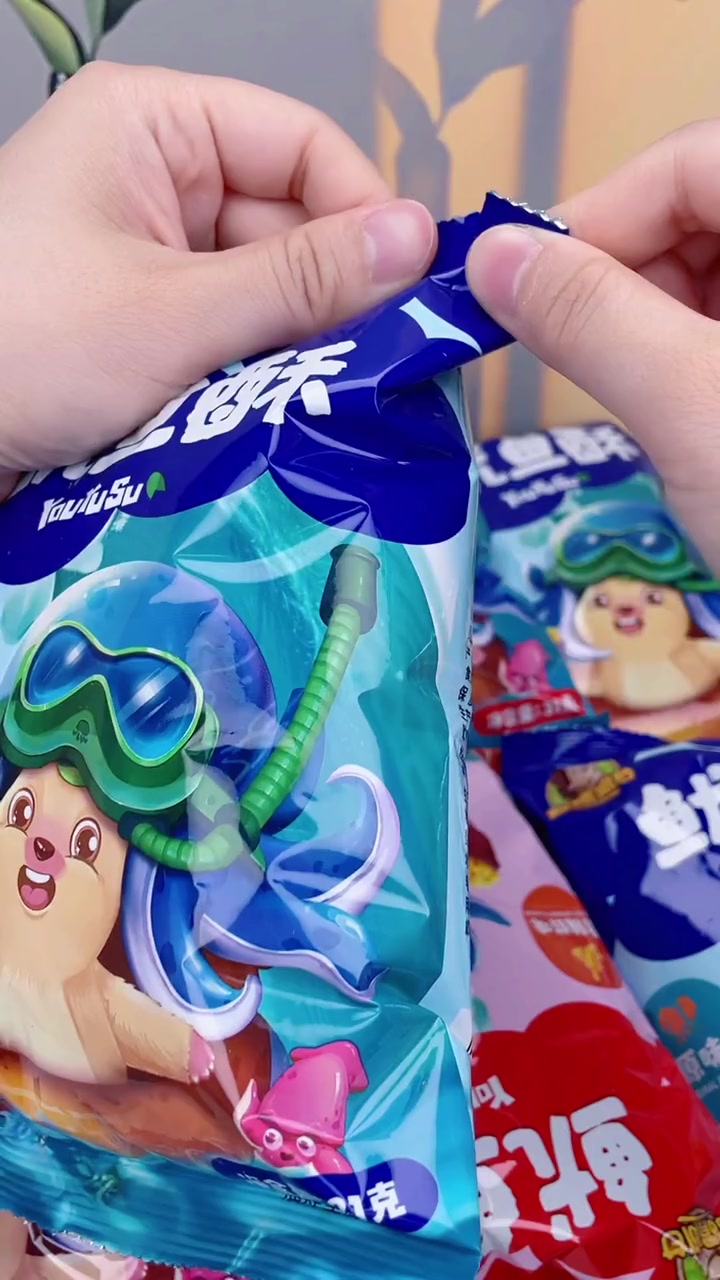 刺猬阿甘鱿鱼酥原味香辣虾味组合装 鱿鱼酥 零食推荐 追剧小零食 妈呀太香了 又香又酥又脆