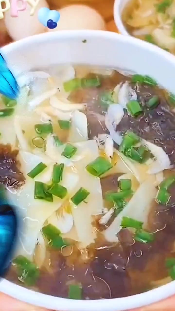 紫菜虾米酸汤面叶