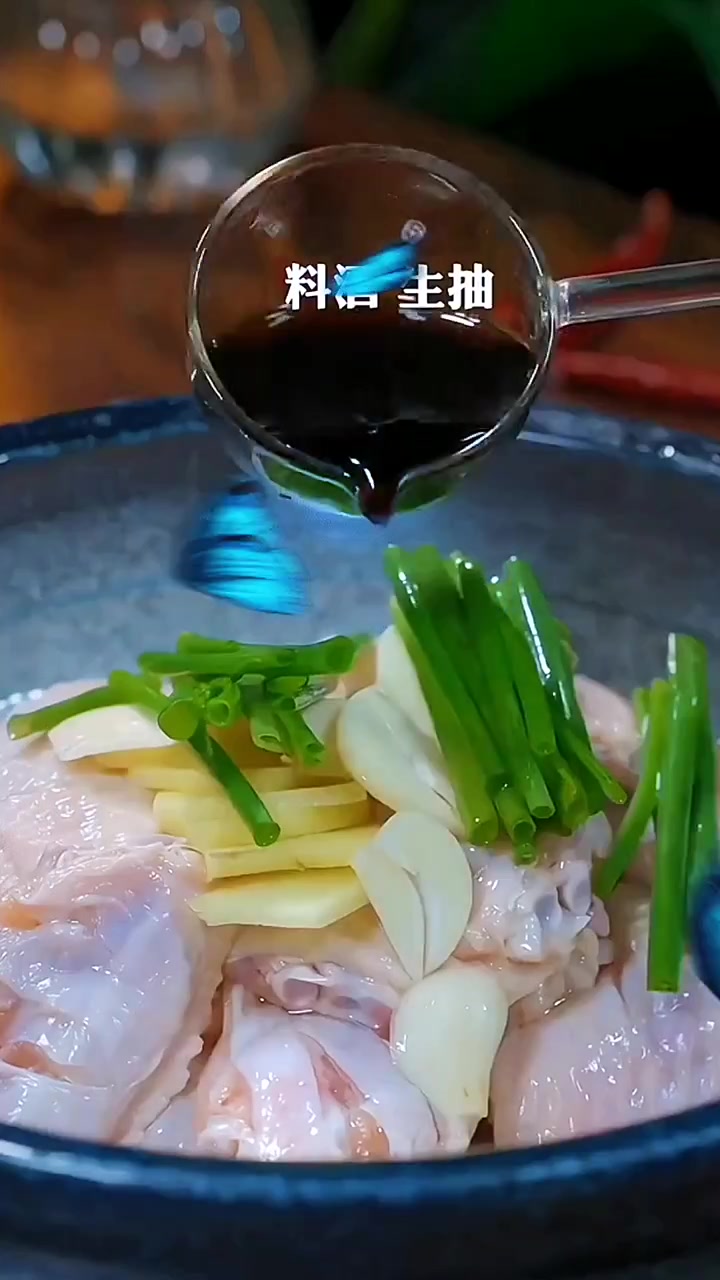 脆皮炸鸡裹粉