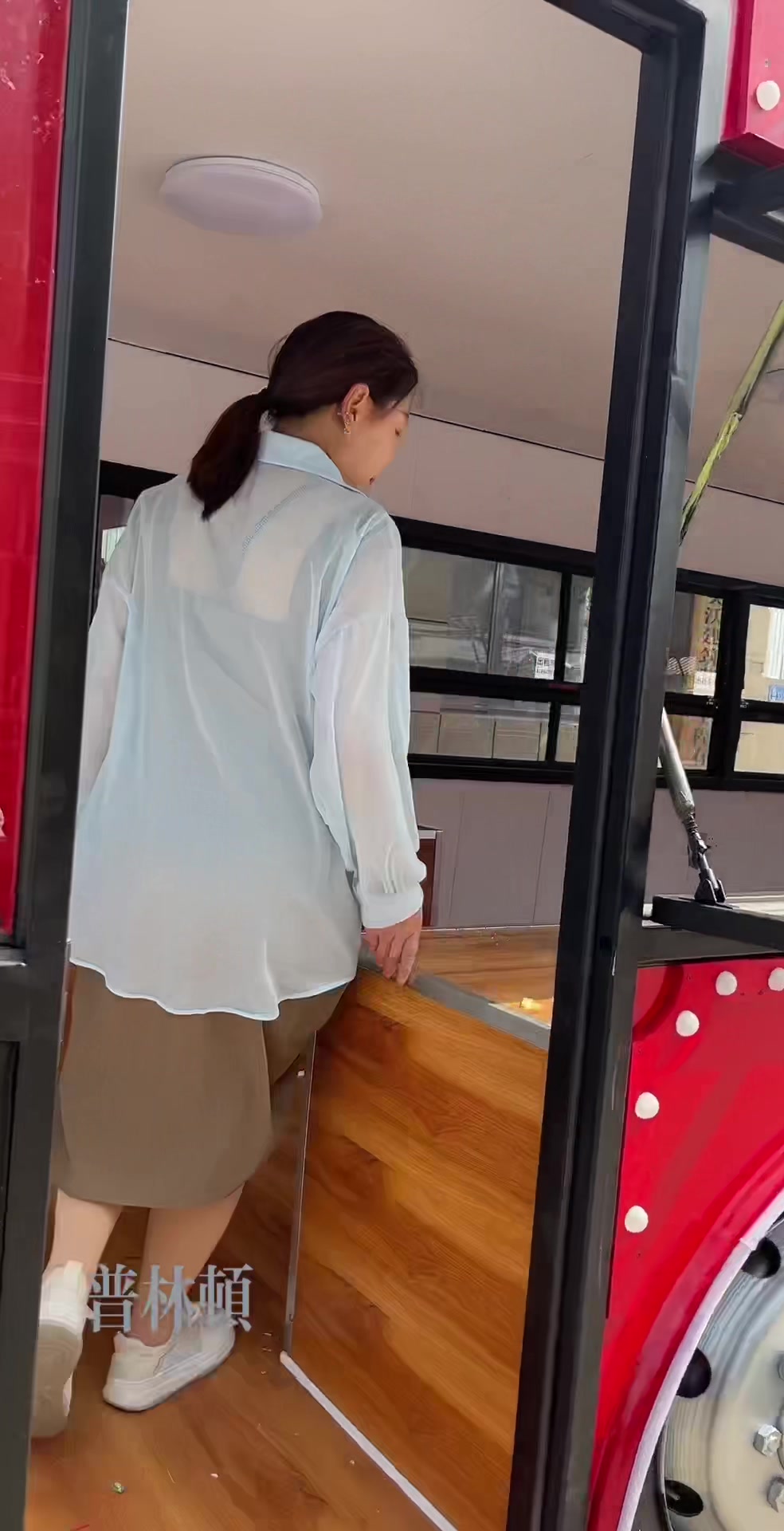 网红街摊位美食街整改