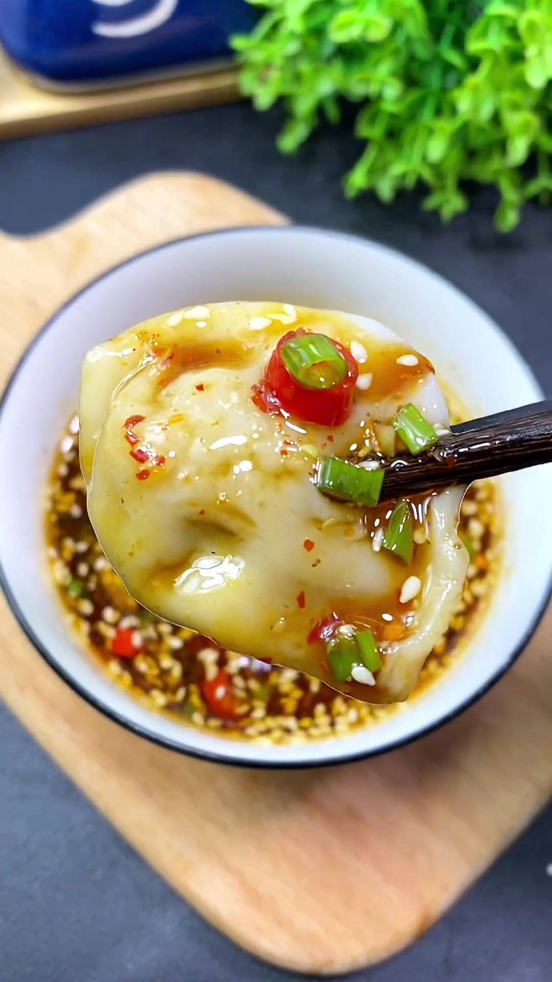 都喜欢吃饺子,你知道怎么调一碗好吃的饺子蘸料么?美食教程 每日美食分享