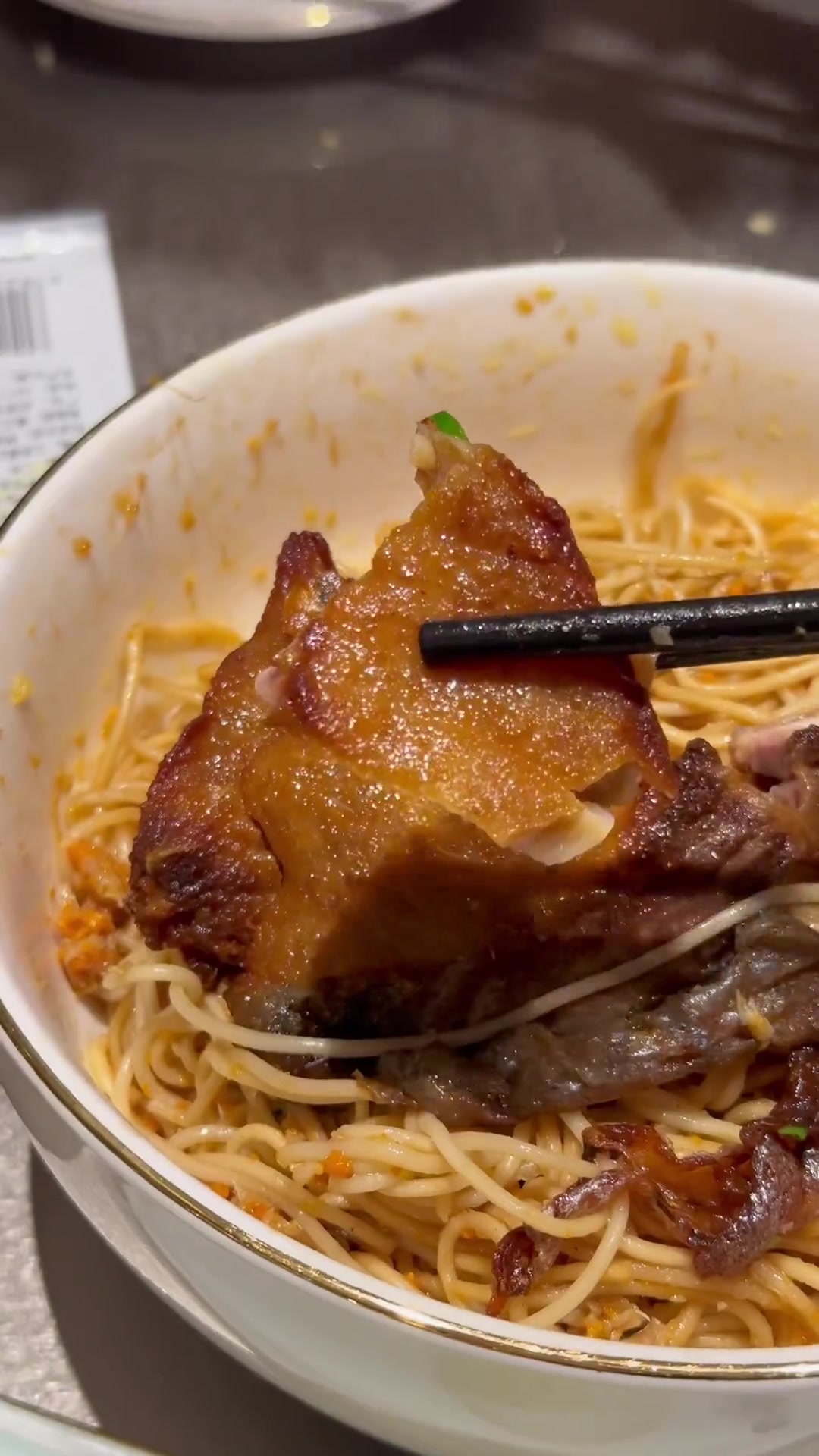 9.9吃苏式爆鱼面!四舍五入等于去了一趟苏州了～苏式汤面足不出扬州也可以吃到了 为五一假期