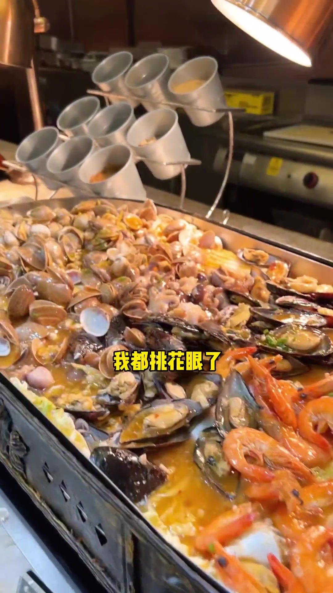 在5酒店,1大1小自助158!自助餐 这是我爱的北京 好吃不贵经济实惠 +小助手 +上热门