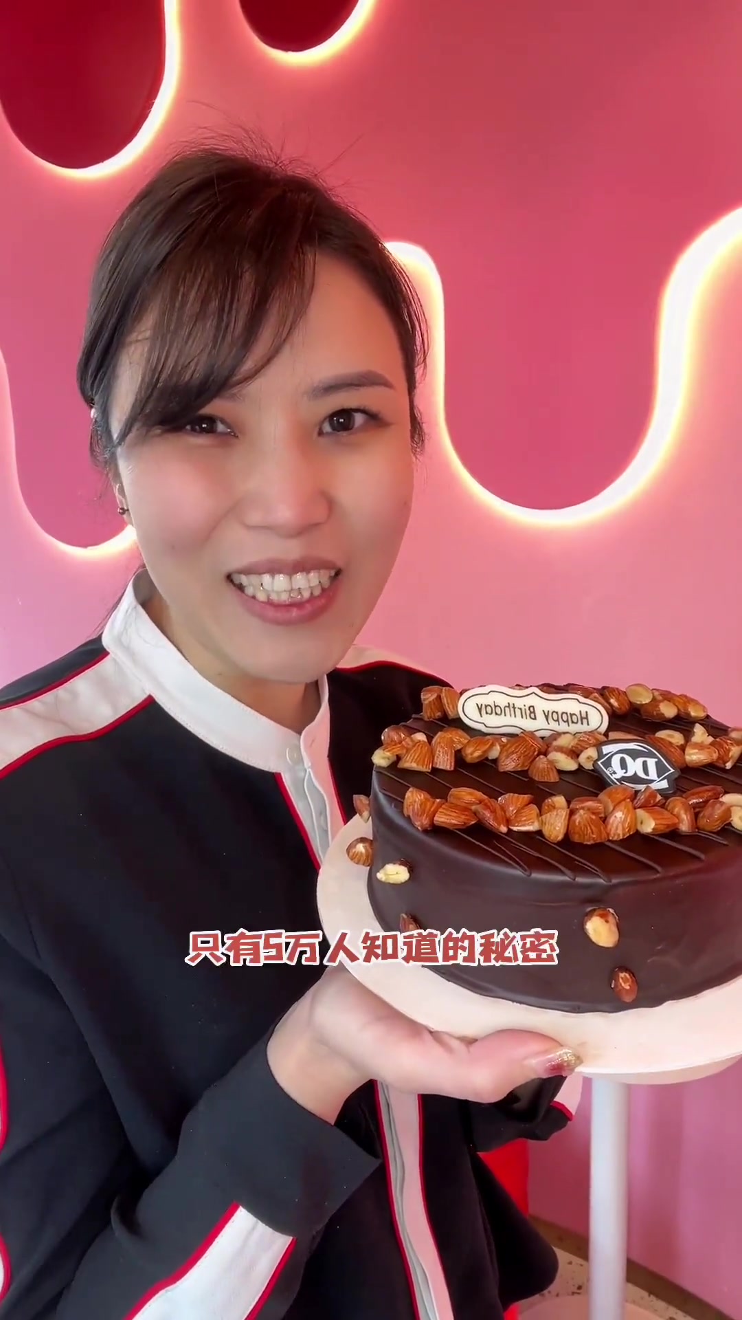 女神节快到了女生们都无法拒绝的DQ还不安排上 就用一口甜甜的来告白吧 浪漫好食光 全国门店