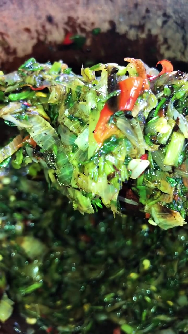 第23集|菜酱就是下饭神器,傣味杂酱煮米干放点太好吃了,这是来自长辈的爱 西双版纳美食 美