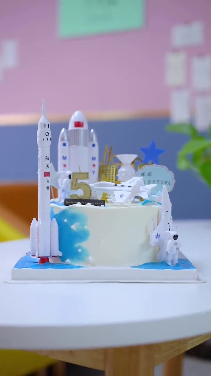 第29集|你以为在孩子眼中只是一个玩具?没准在孩子心中,那是一颗中国 航天梦 的种子。男孩