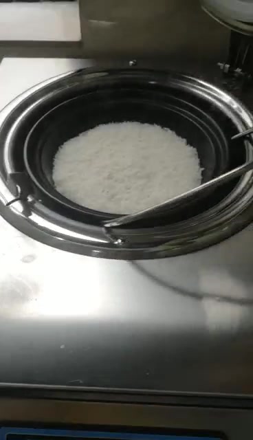 煲仔饭机的使用操作视频