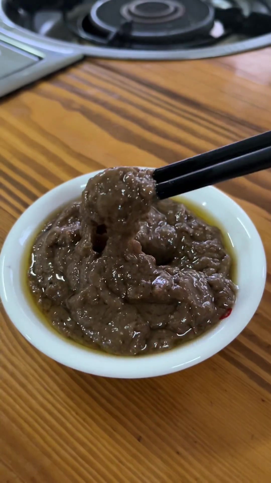 在昌江,为何狗肉店不仅多还开的久,算不算是从小吃到大的经典!还有在石碌河桥墩吃狗肉的故事你