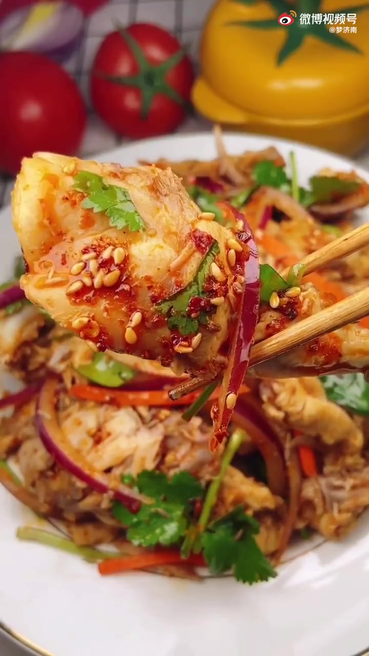 美味辽宁等您来 沈阳家宴 沈阳 鸡架 夏天美食必备,拌鸡架的做法来了,绝对的下酒菜!