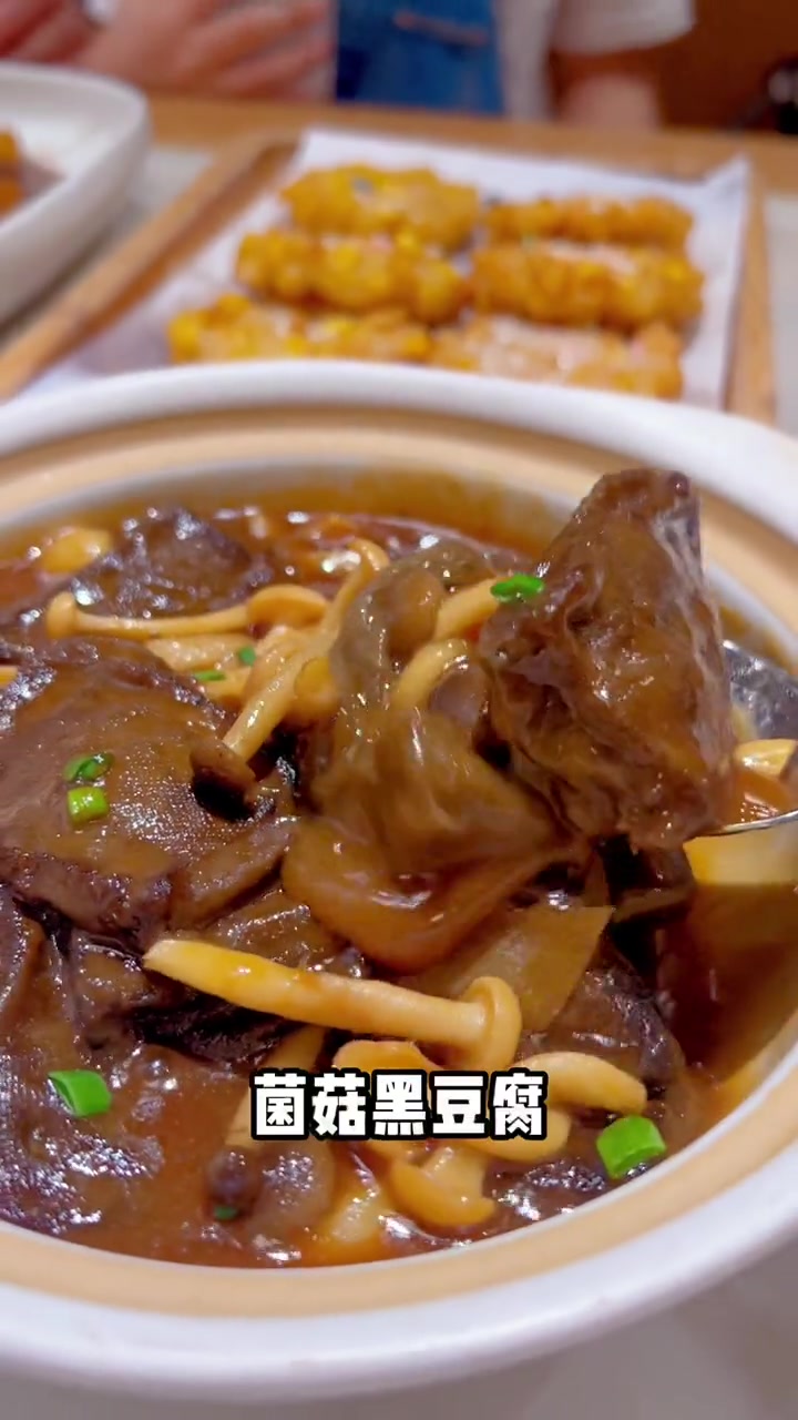 木渎影视城很不错的一家苏帮菜 夏日美食季 好吃不贵经济实惠 性价比超高 这店环境太好了