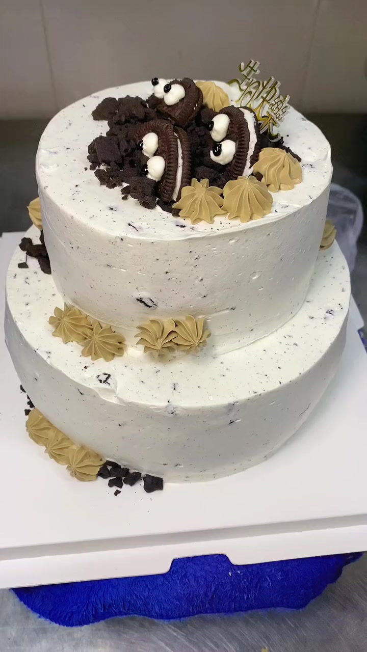 生日蛋糕哪家强,洛可可可以称王,四种款式随你选,双层霸气很香甜 食物主义 太原团购 太原探