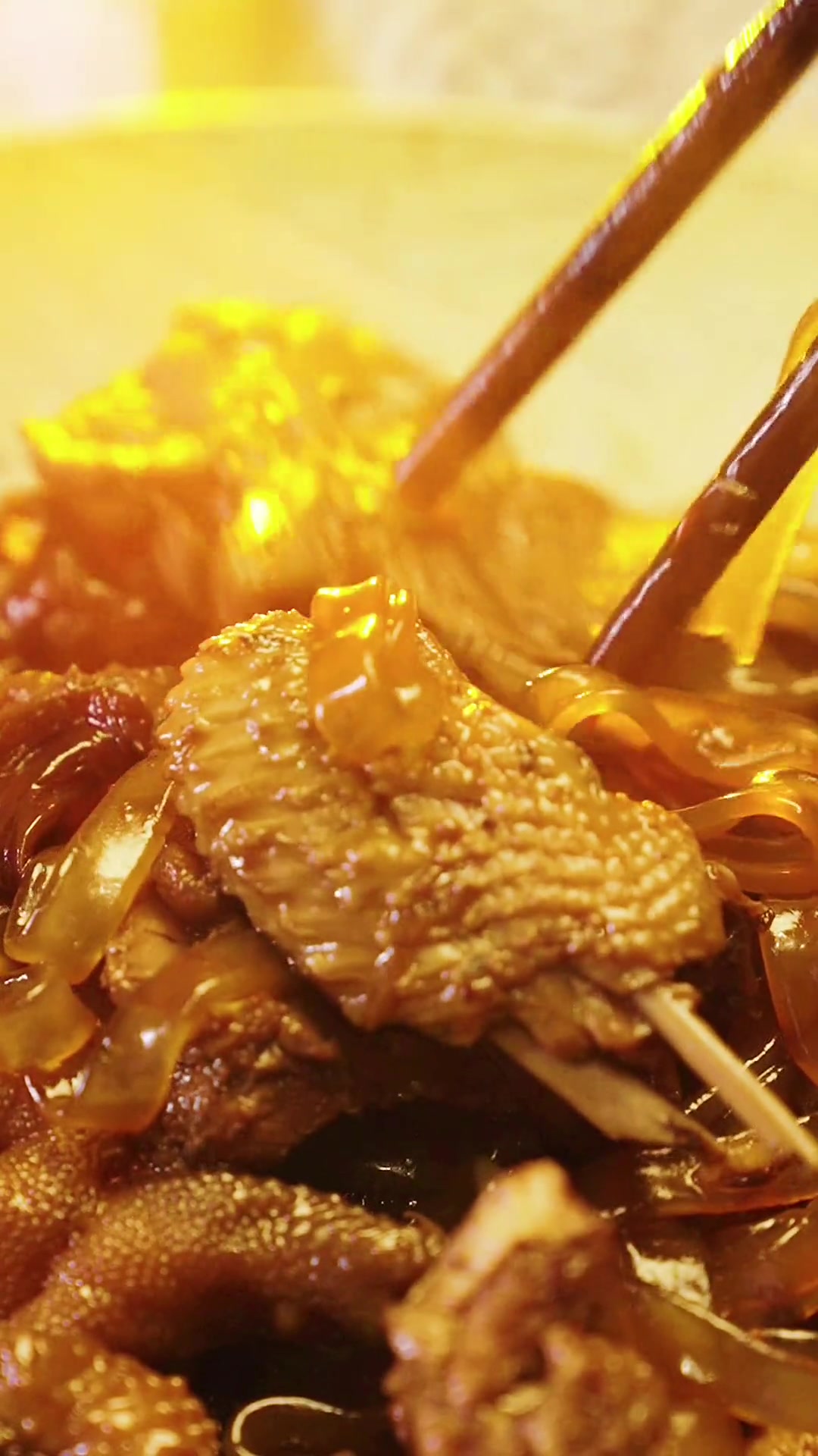 年末聚会家常菜 小鸡炖蘑菇,杠杠的香 东北菜