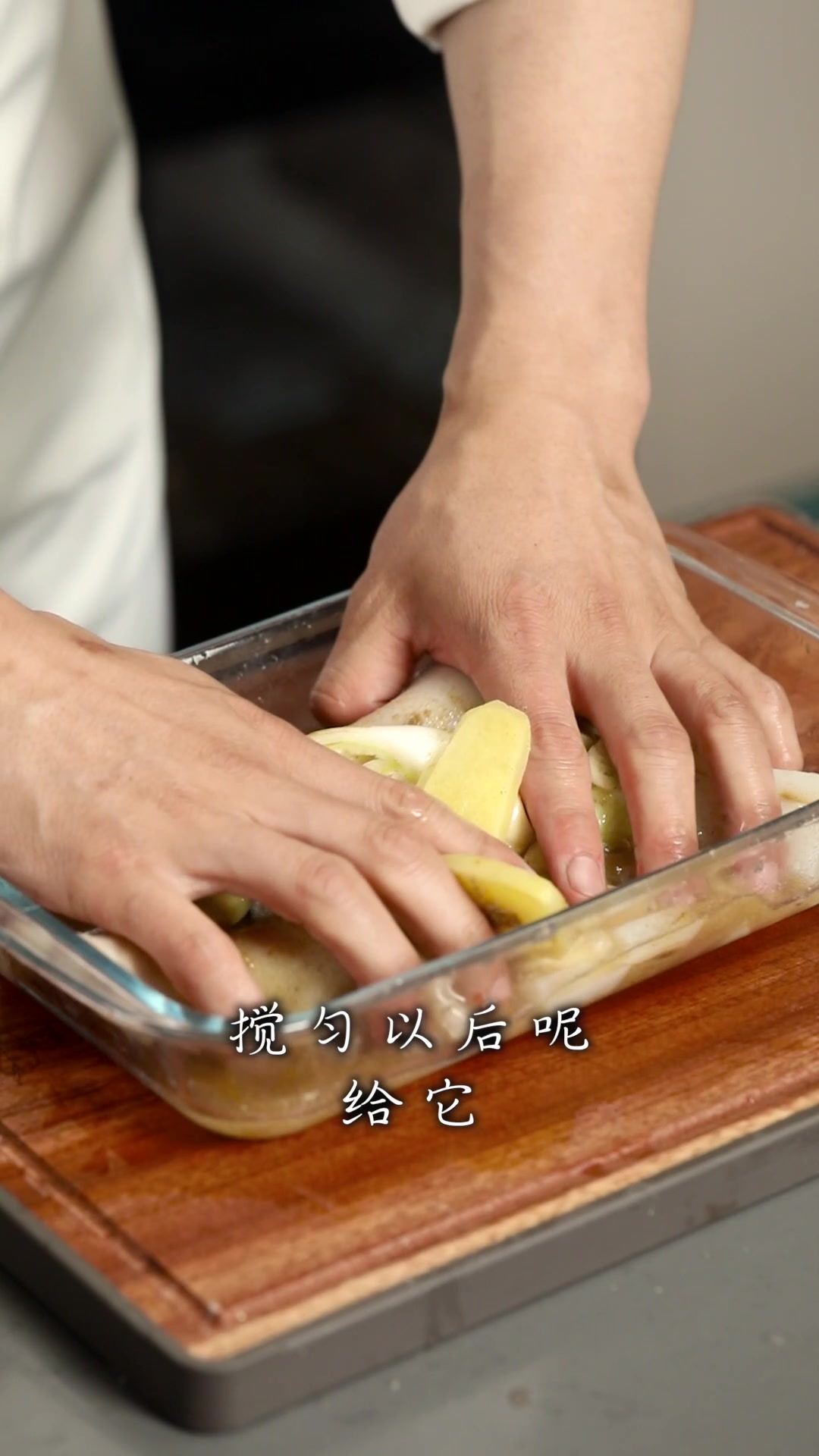 集市上的美食轰炸大鱿鱼