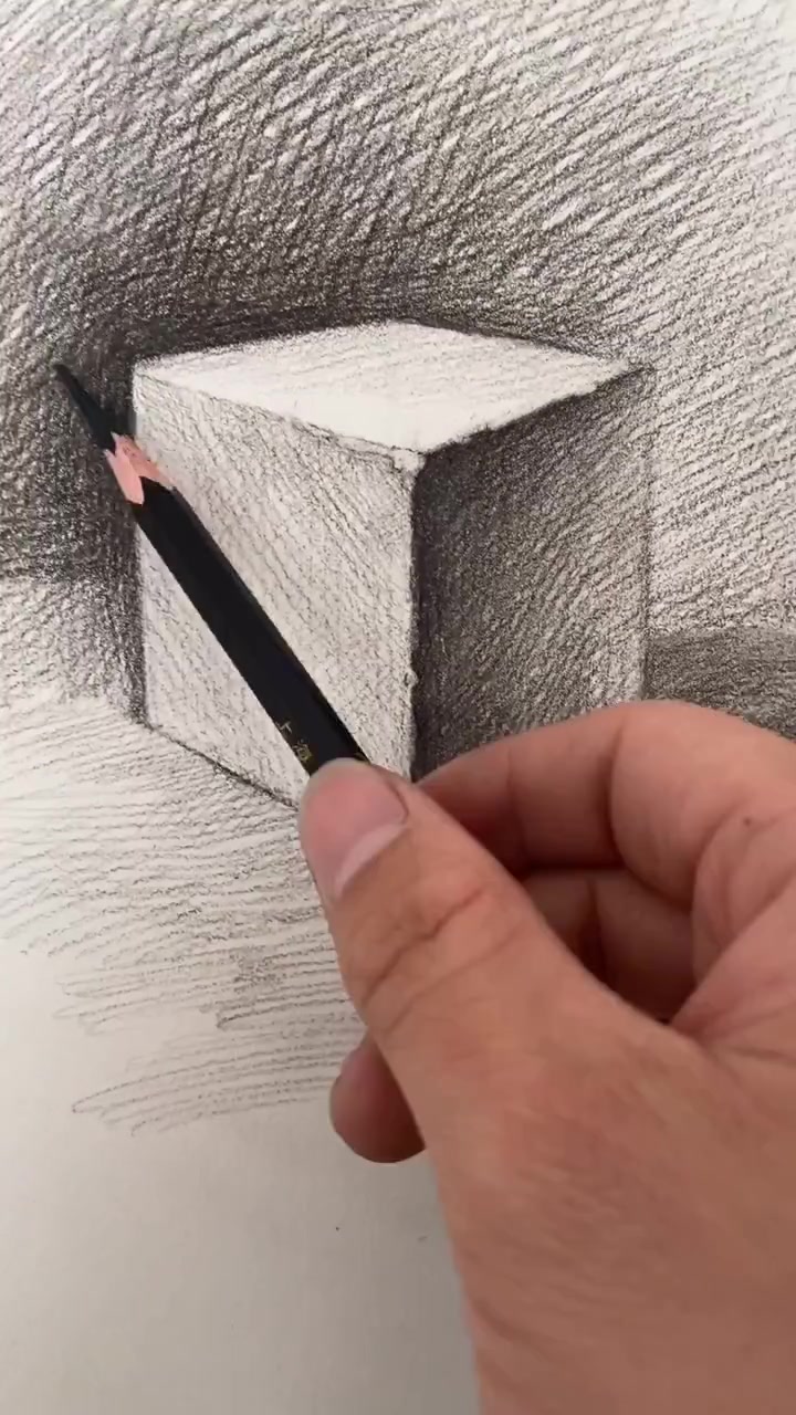 教大家画基础素描正方体